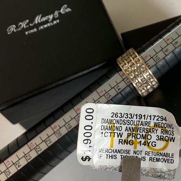 Macys 14k 3 Row Diamond Anniversary/Wedding Band|Ring 1CTTW - Picture 6 of 6